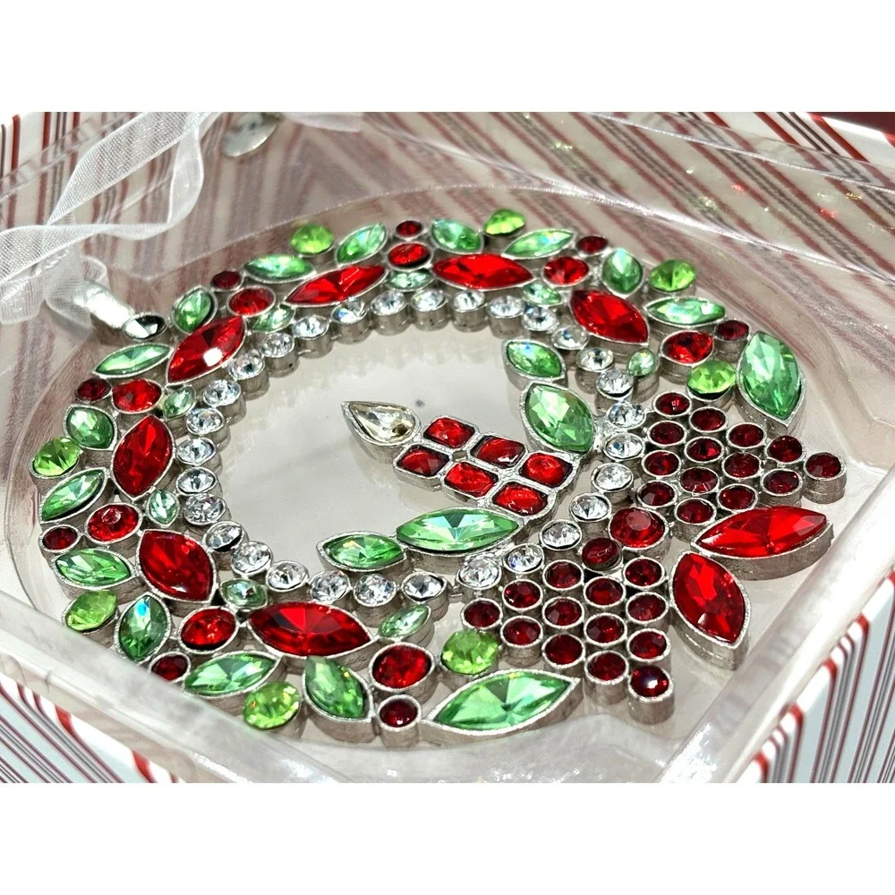 Hallmark Ornament Keepsake RADIANT WREATH 2018 Metal Rhinestones Ruth Donikowski